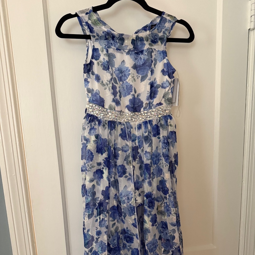 Girls High-Low formal dress (Size 8)